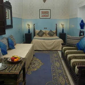 Abaca Badra فندق